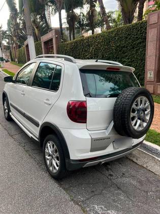 VOLKSWAGEN CROSSFOX 1.6 MI FLEX 8V 4P AUTOMATIZADO VOLKSWAGEN CROSSFOX 1.6 MI FLEX 8V 4P AUTOMATIZADO